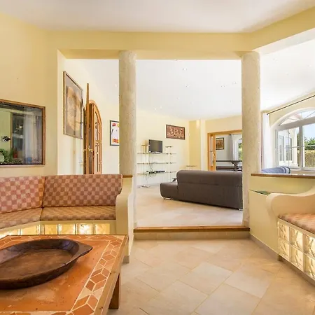 Atlas Villa